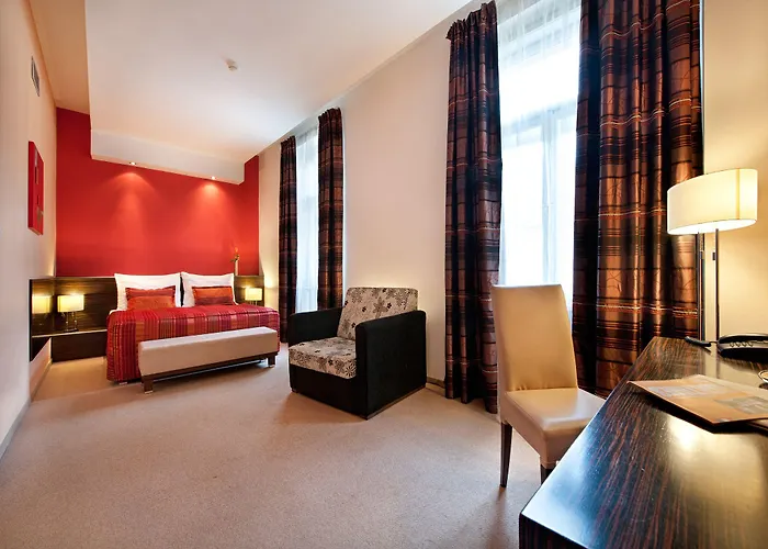 The Manes Boutique 4*