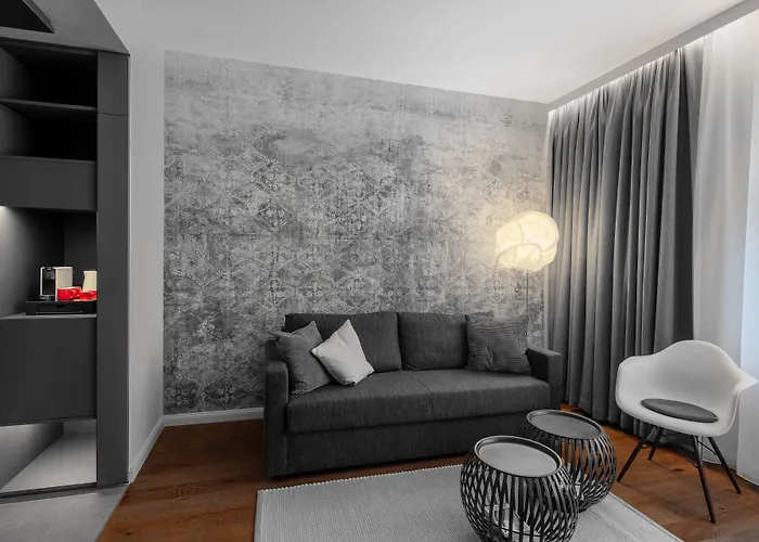 The Manes Boutique Hotel 4*
