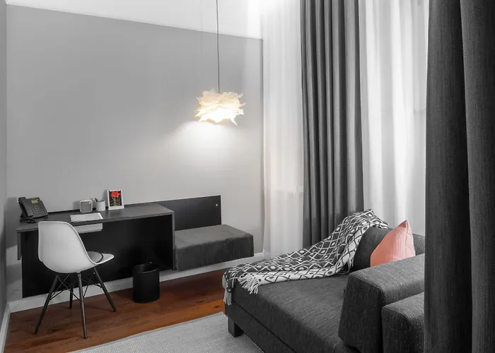 Hotel The Manes Boutique 4*