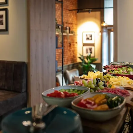 Hotel The Manes Boutique 4*
