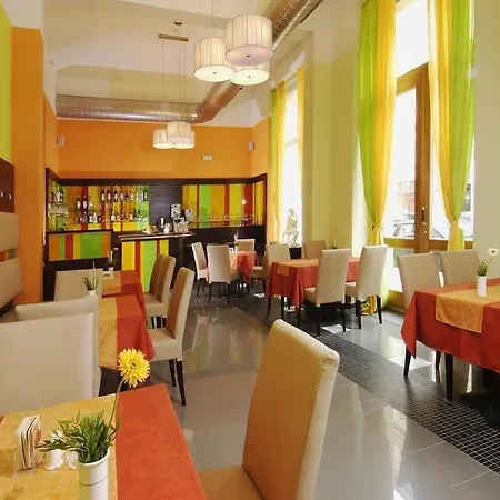 The Manes Boutique 4*