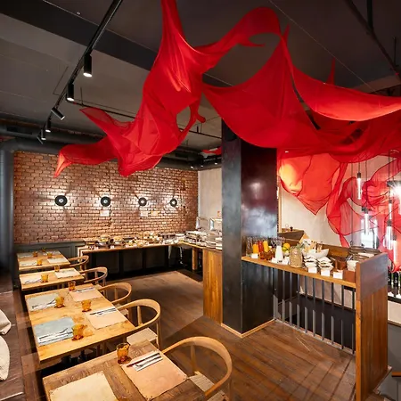 玛尼ea酒店 4*