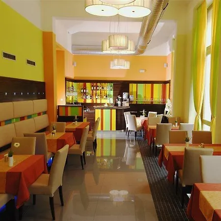 Hotel Mánes 4*