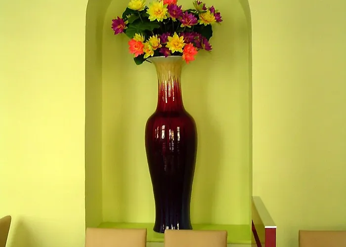 The Manes Boutique Отель
